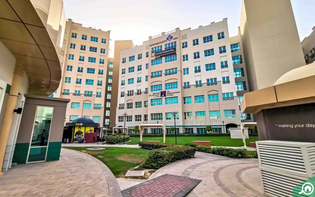 Curtin University Dubai cover
